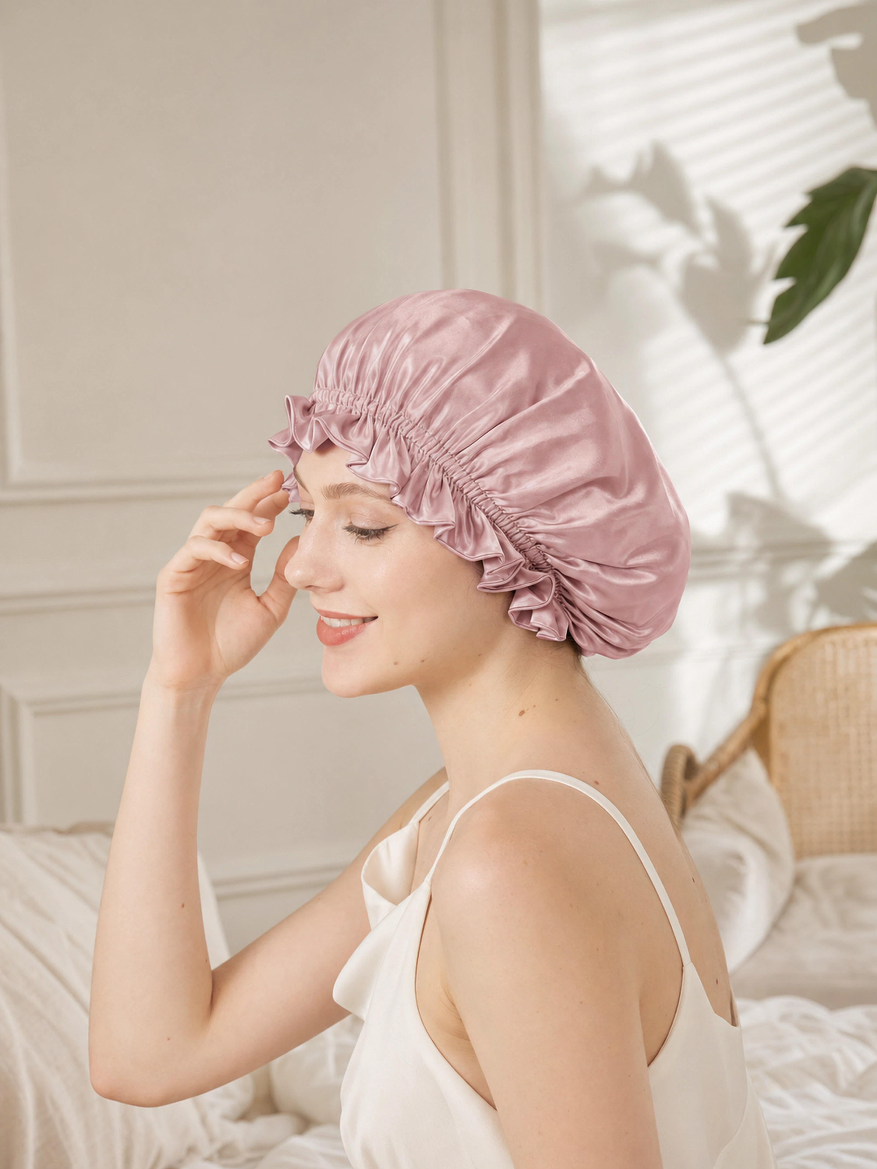 Muriersilk Ruffled Reversible Silk Bonnet - SilkRuffle — size reference — premium mulberry silk